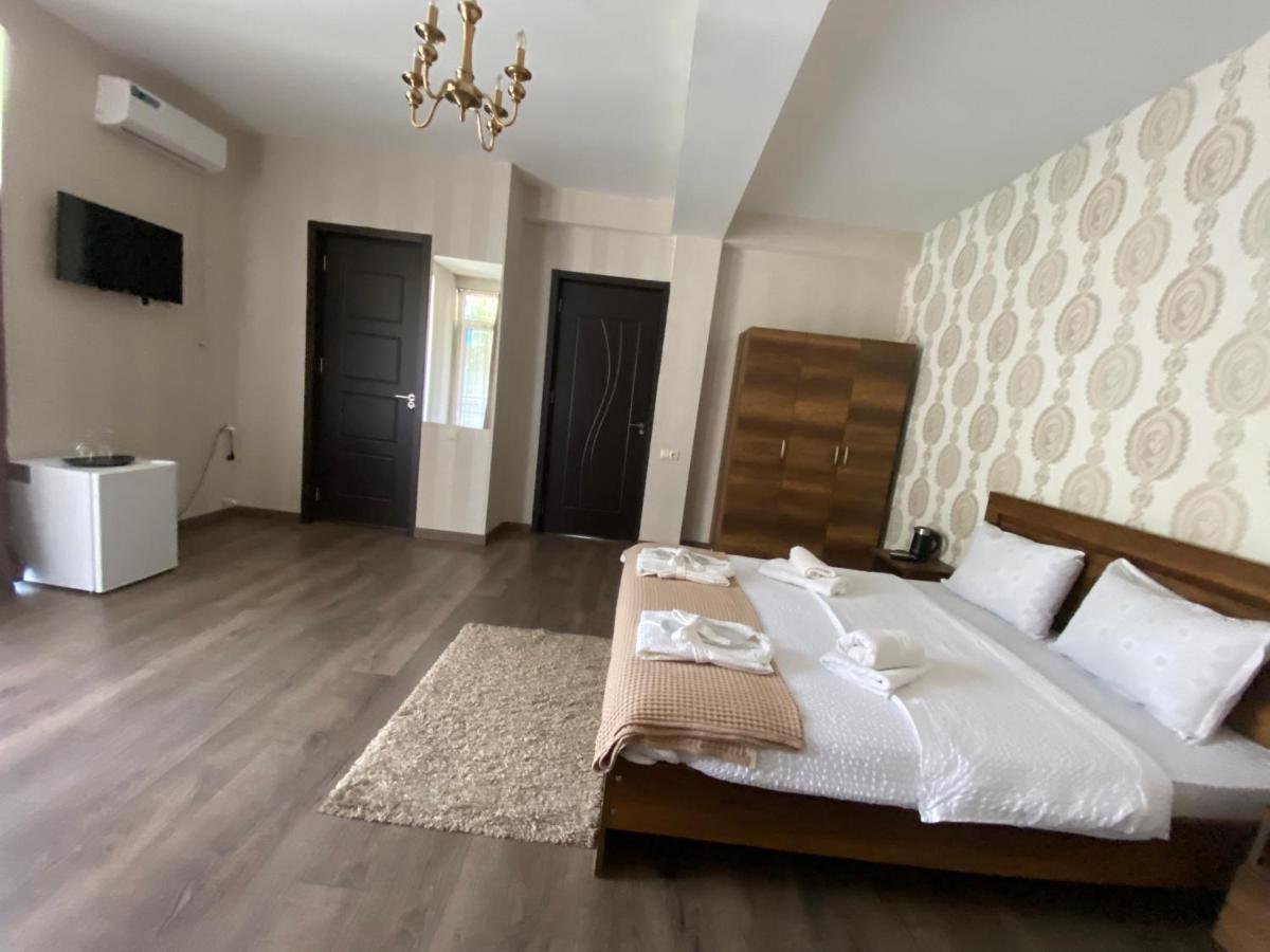 Borjomi Central Hotel Kültér fotó